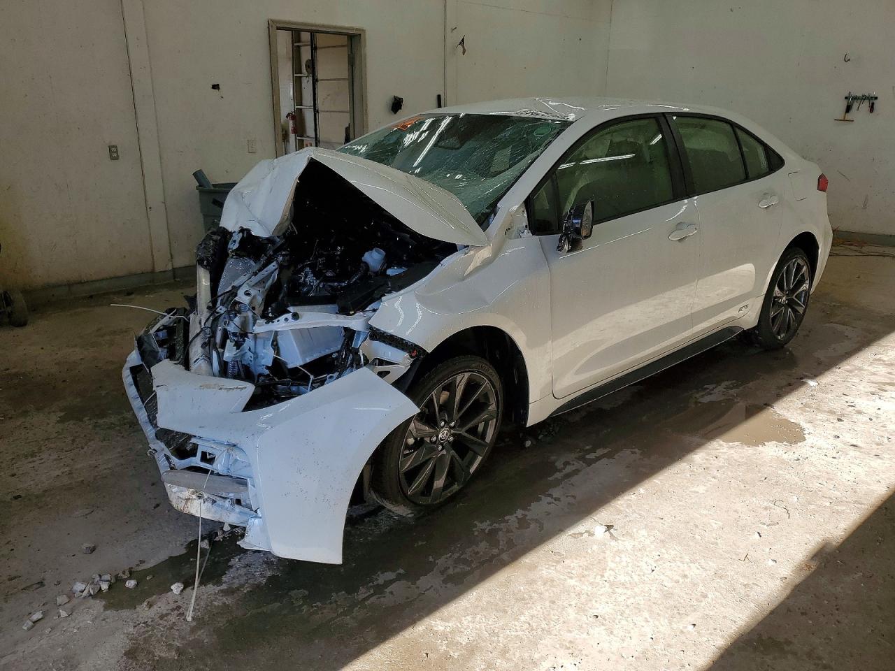 2025 TOYOTA COROLLA