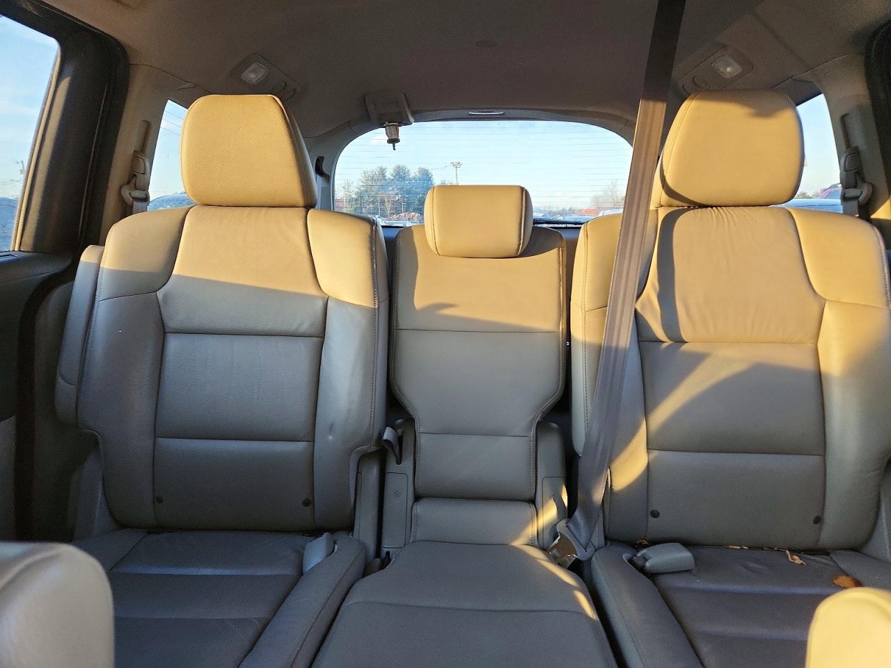 2012 HONDA ODYSSEY EXL photo 10