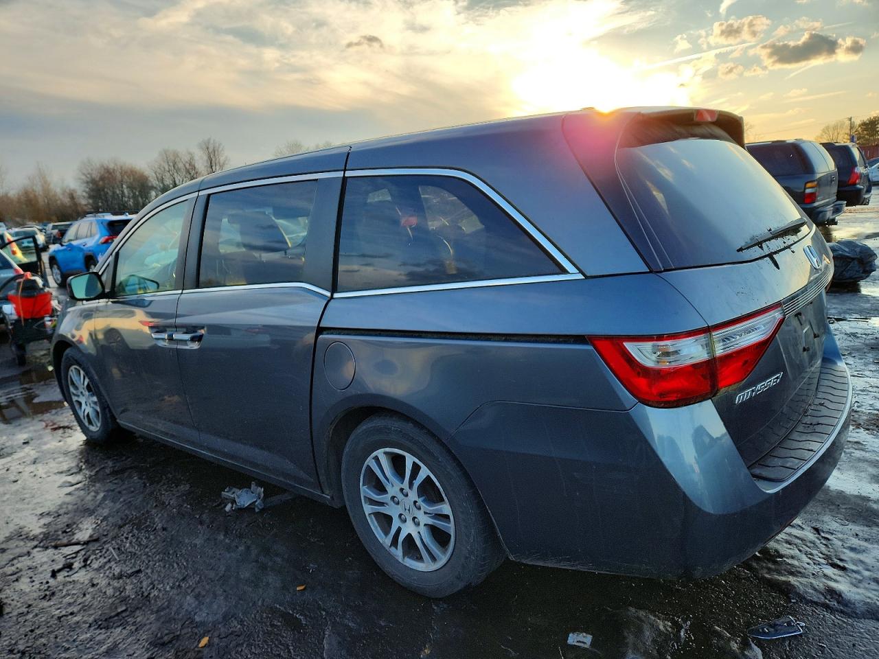 2012 HONDA ODYSSEY EXL photo 2