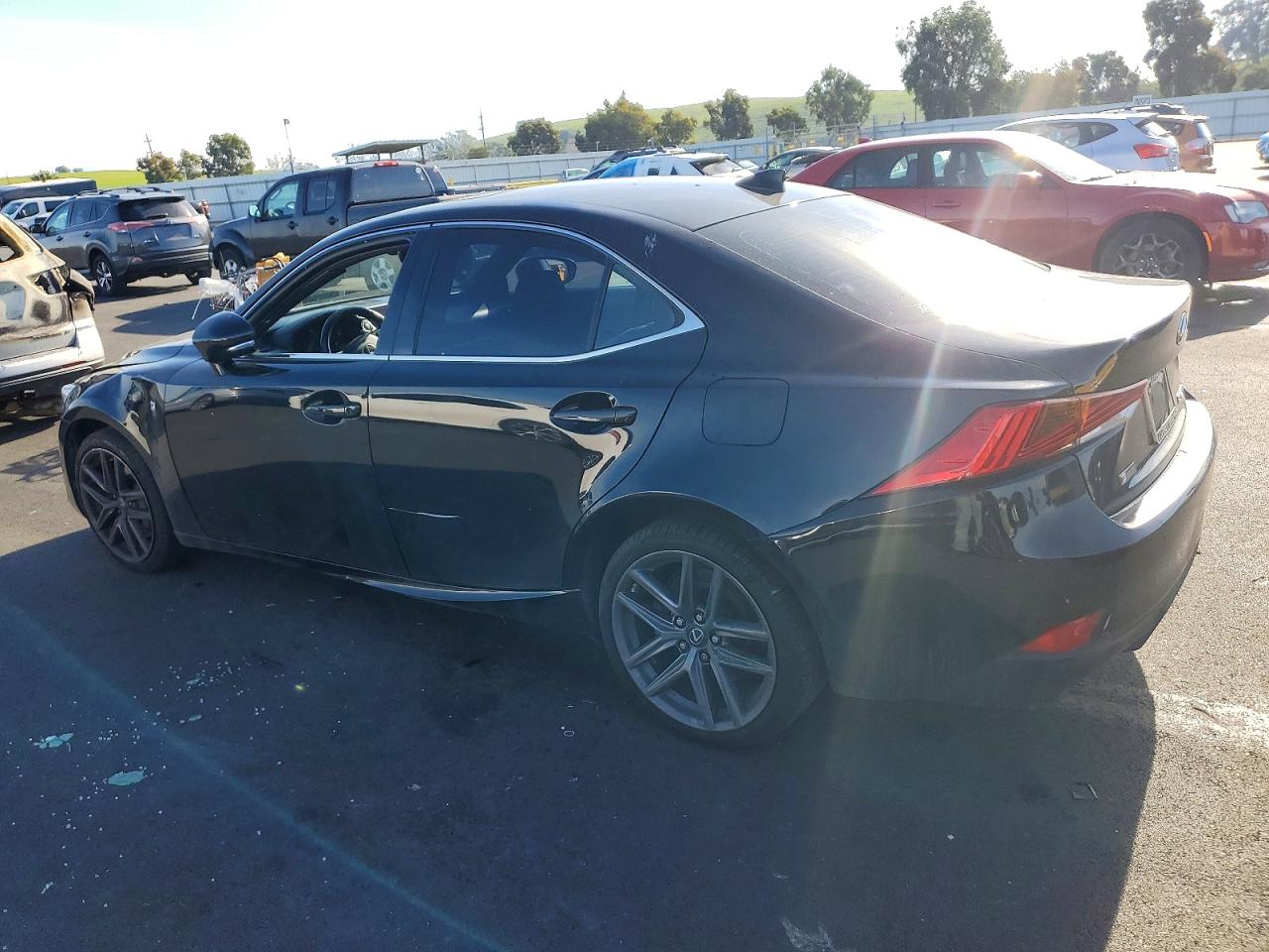 2017 LEXUS IS 200T photo 2