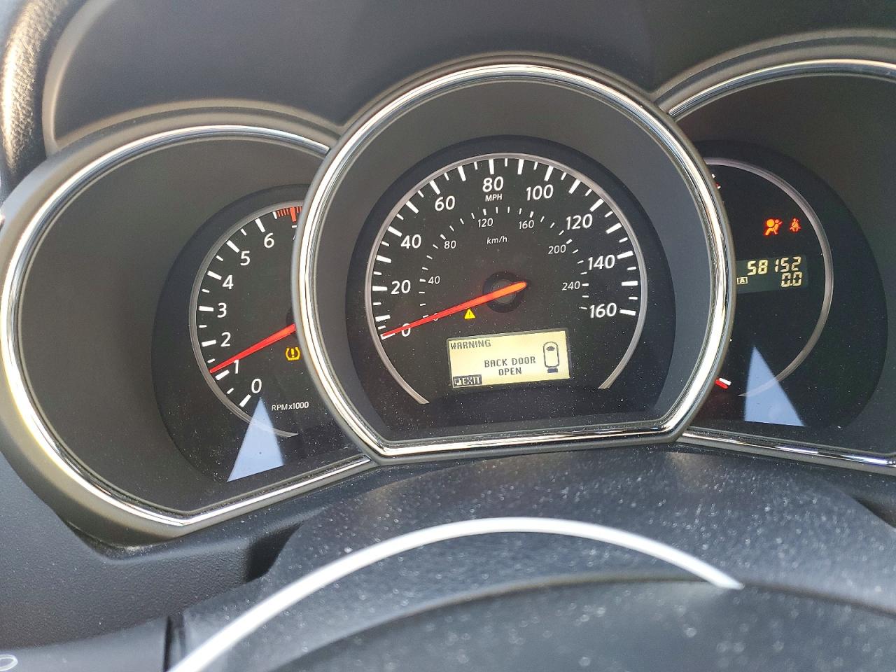 2014 NISSAN MURANO S photo 9