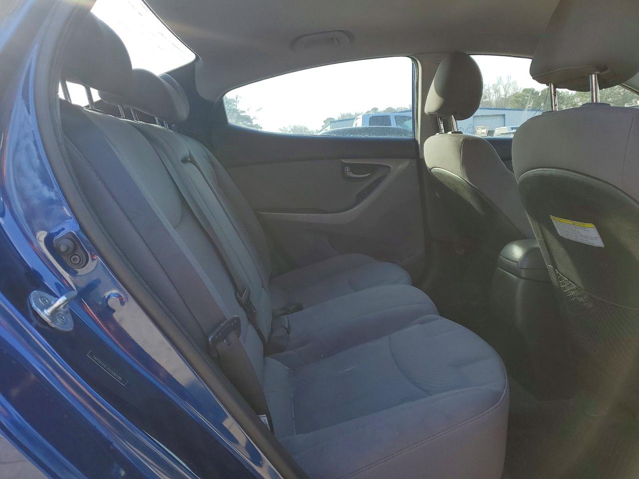 2015 HYUNDAI ELANTRA SE photo 10