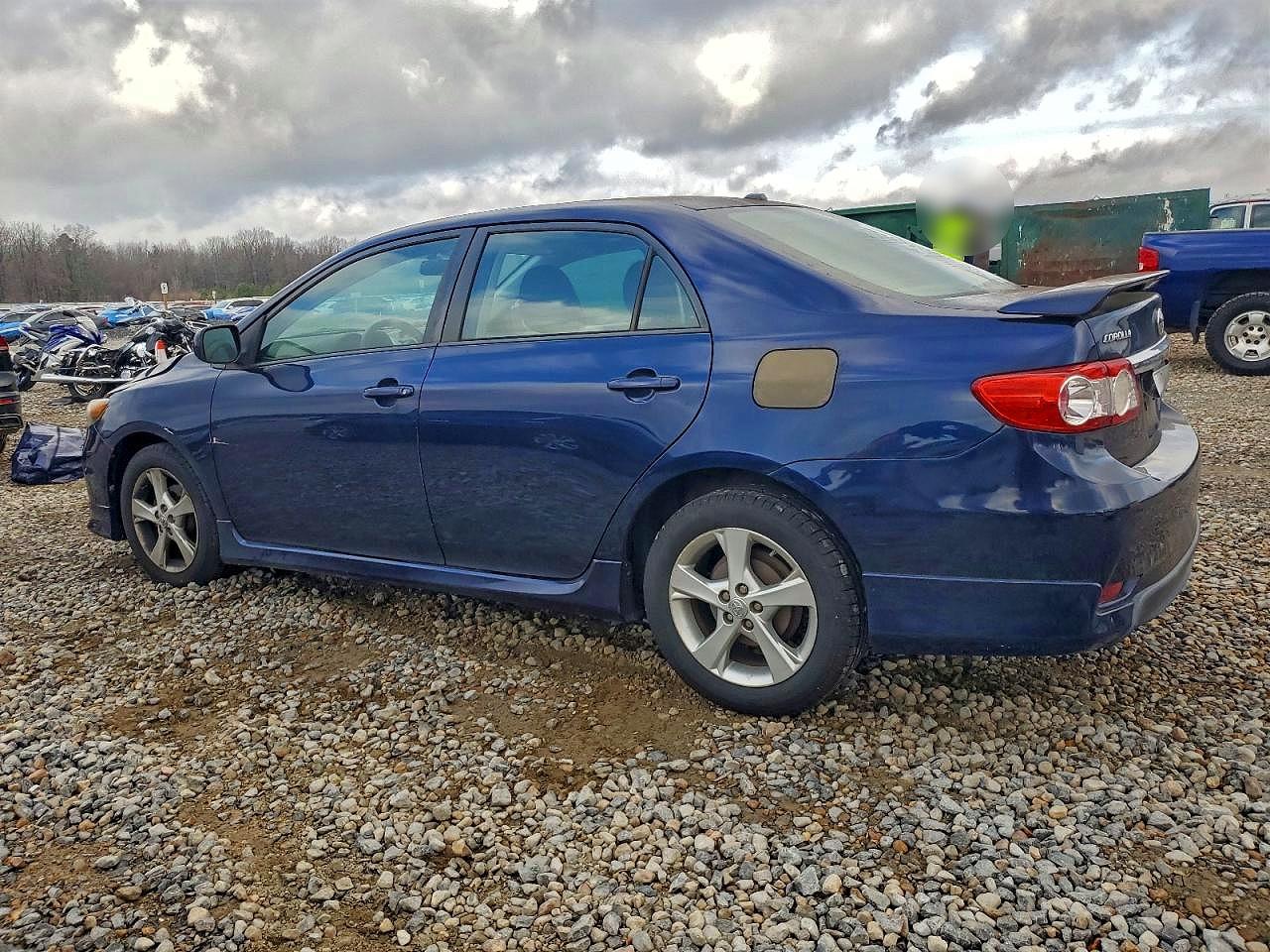 2012 TOYOTA COROLLA BASE photo 2