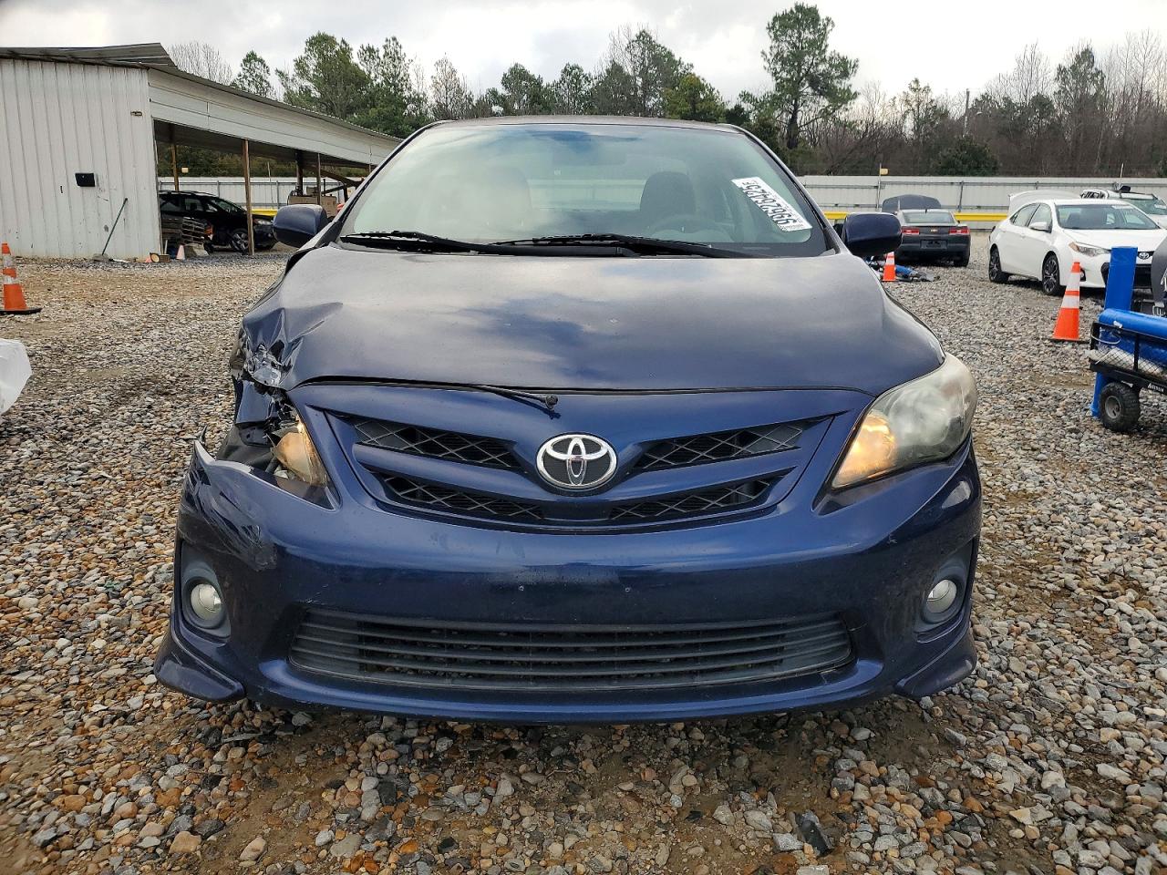 2012 TOYOTA COROLLA BASE photo 5