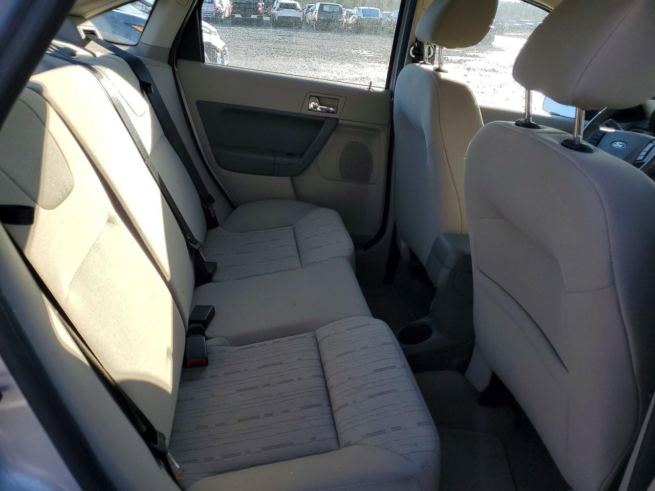 2008 FORD FOCUS S/SE photo 10