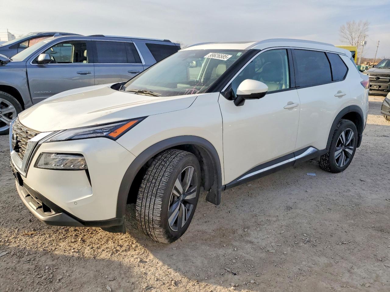 2021 NISSAN ROGUE