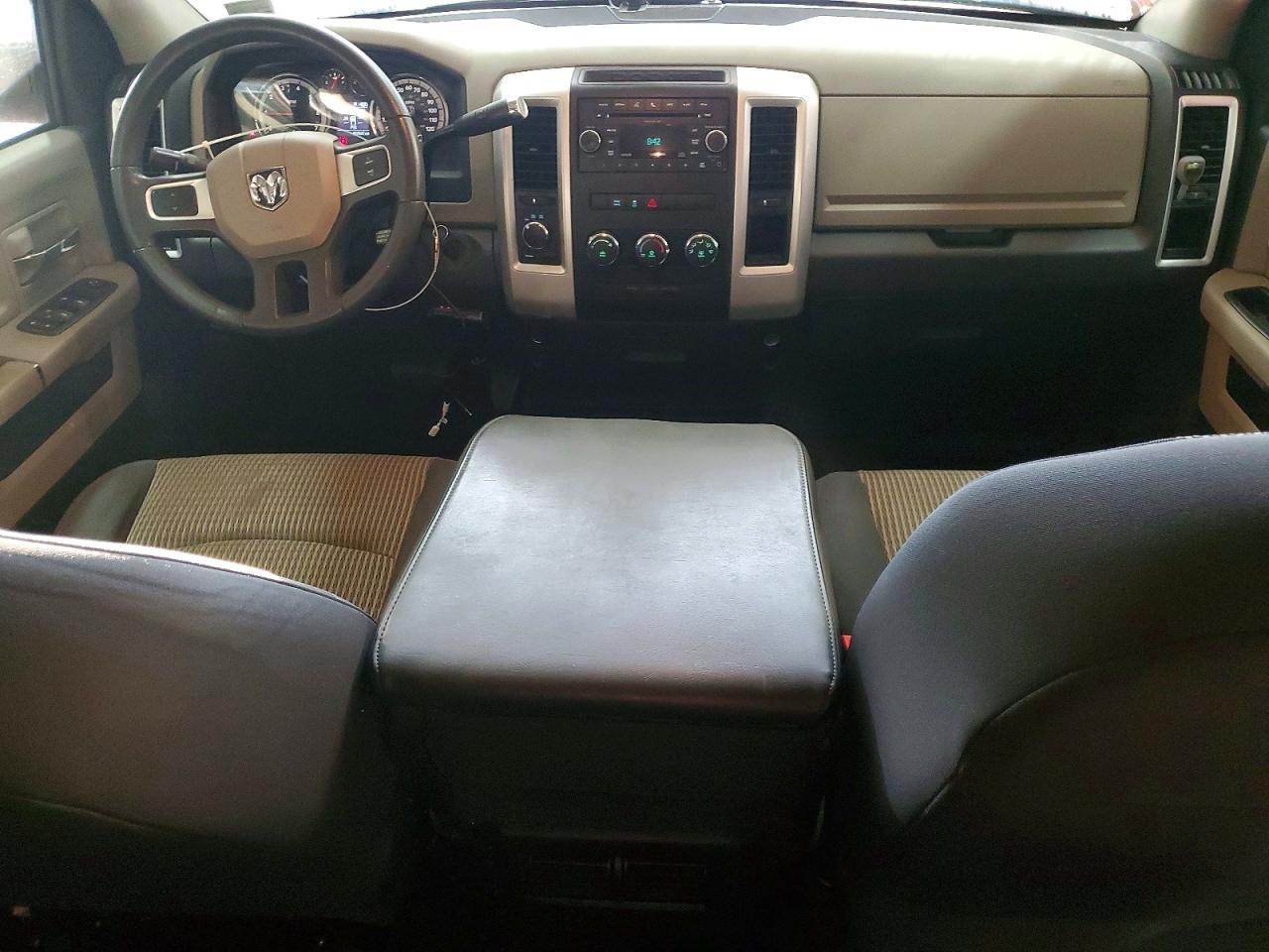 2010 DODGE RAM 1500 photo 8