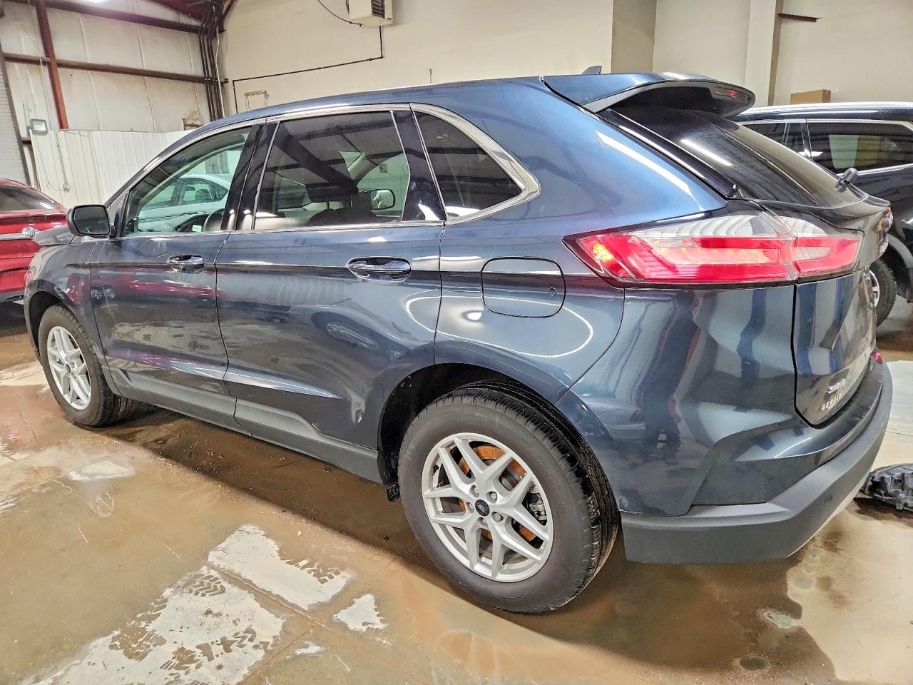 2024 FORD EDGE SEL photo 2
