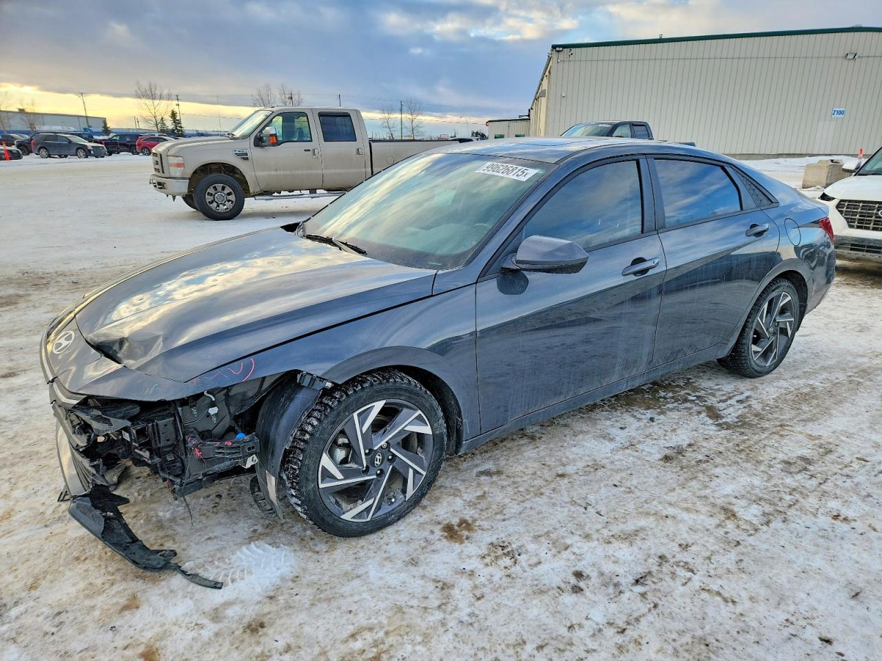2024 HYUNDAI ELANTRA