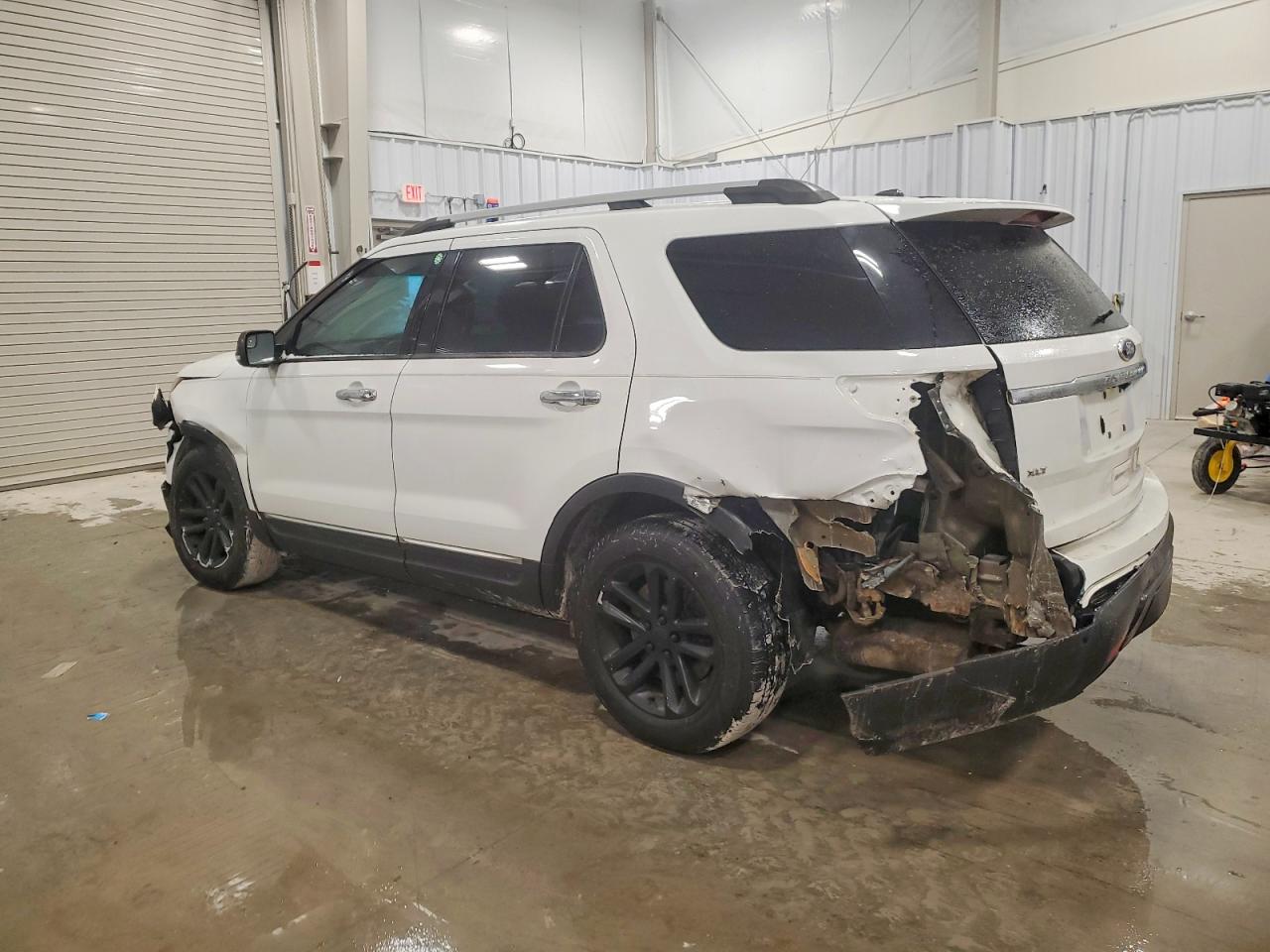 2013 FORD EXPLORER XLT photo 2