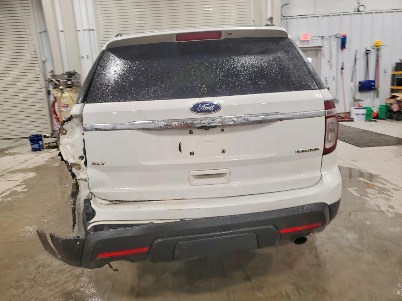 2013 FORD EXPLORER XLT photo 6