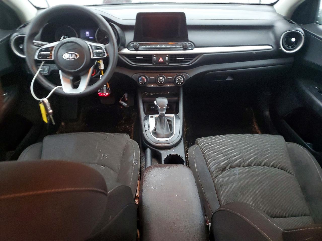 2020 KIA FORTE FE photo 8