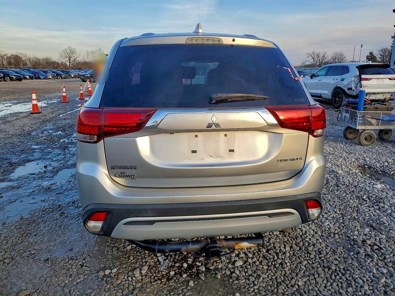 2019 MITSUBISHI OUTLANDER SE photo 6
