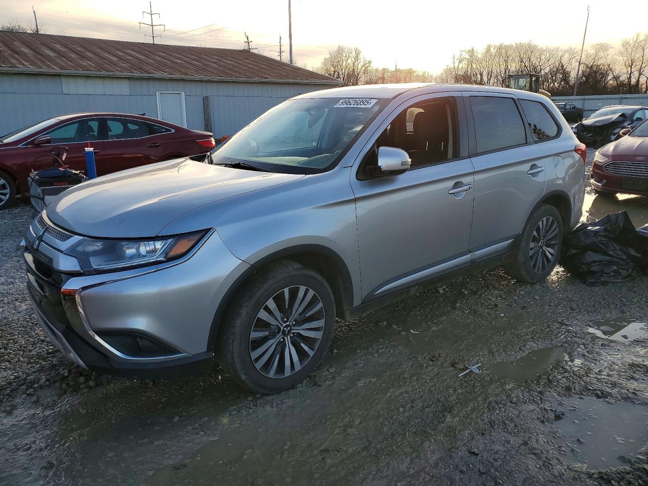 2019 MITSUBISHI OUTLANDER