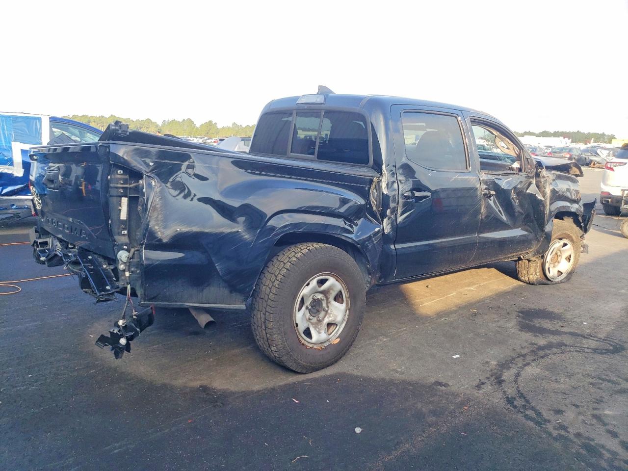 2019 TOYOTA TACOMA DOUBLE CAB photo 3