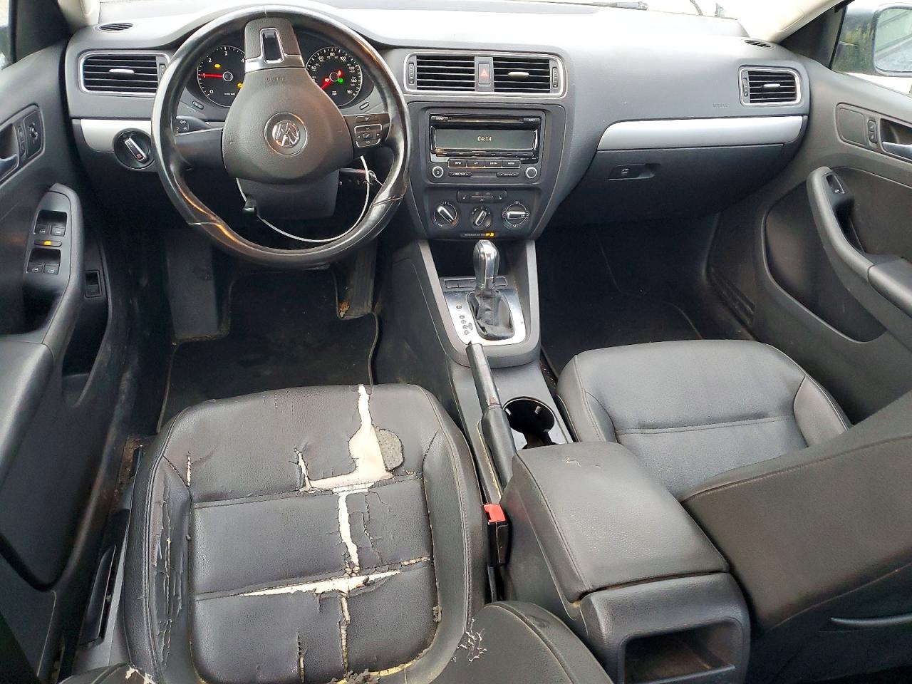 2012 VOLKSWAGEN JETTA TDI photo 8