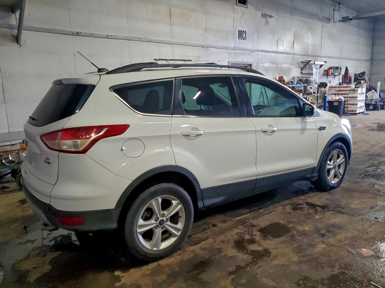 2014 FORD ESCAPE SE photo 3
