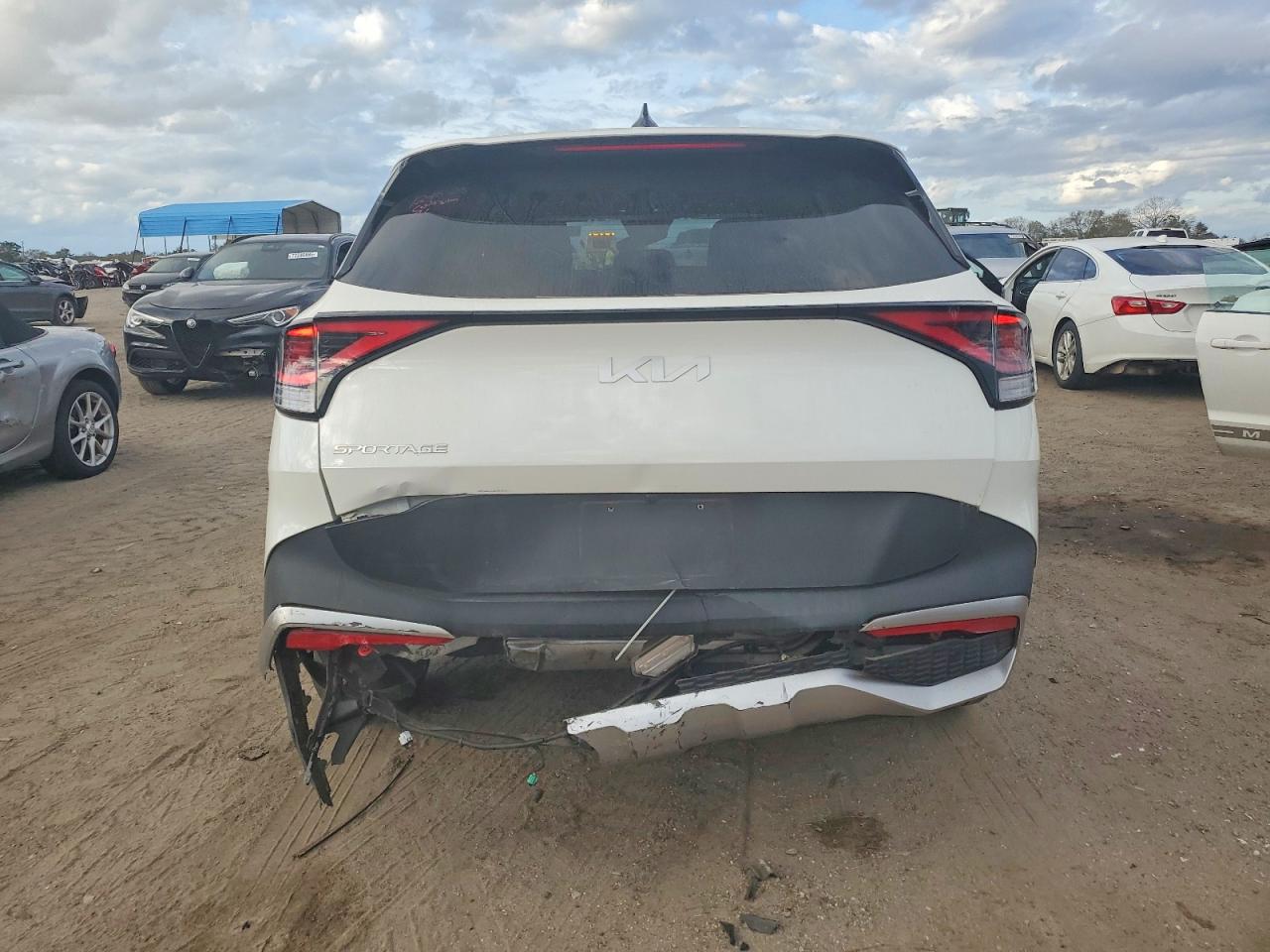 2023 KIA SPORTAGE LX photo 6