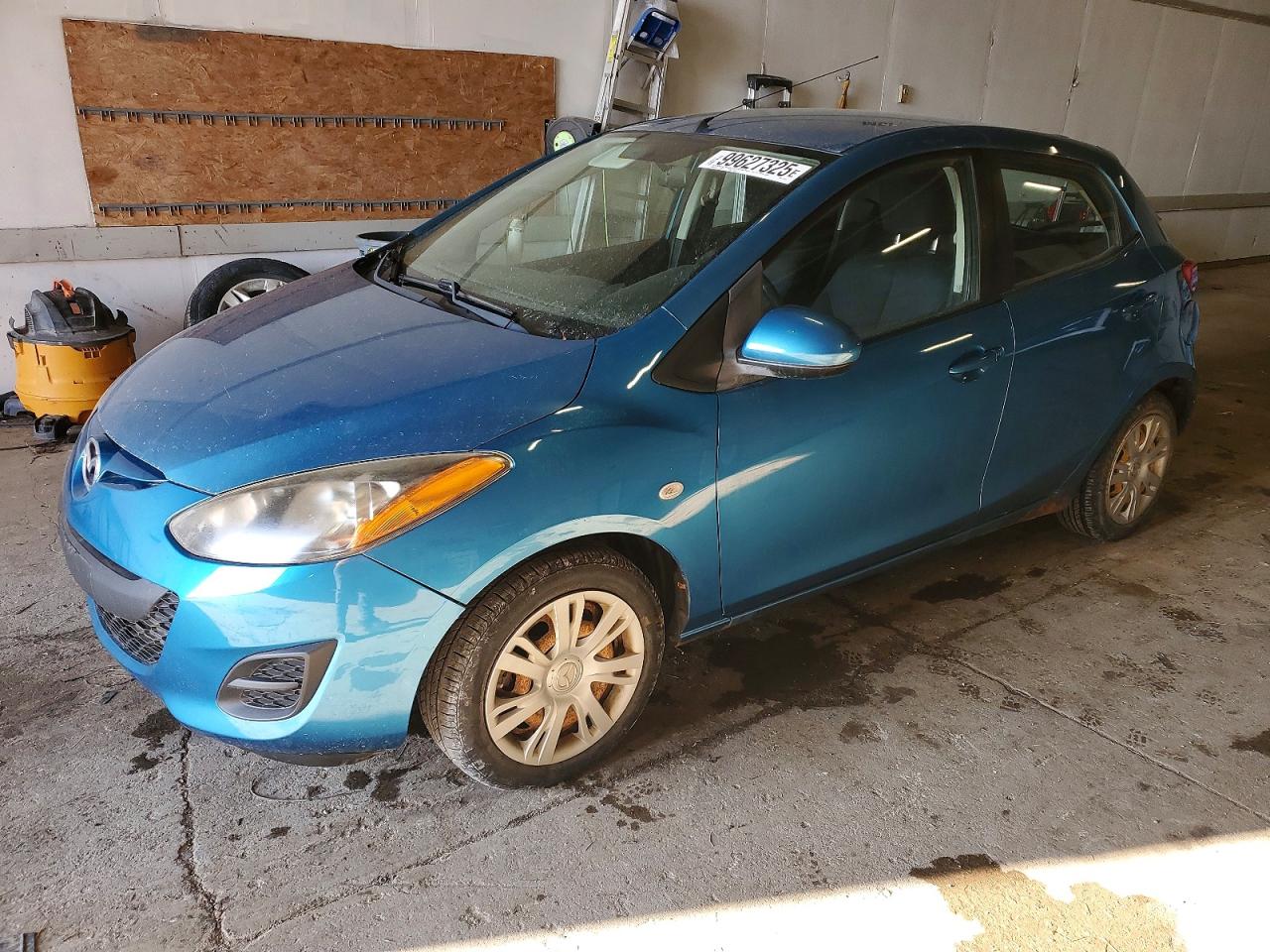 2011 MAZDA MAZDA2