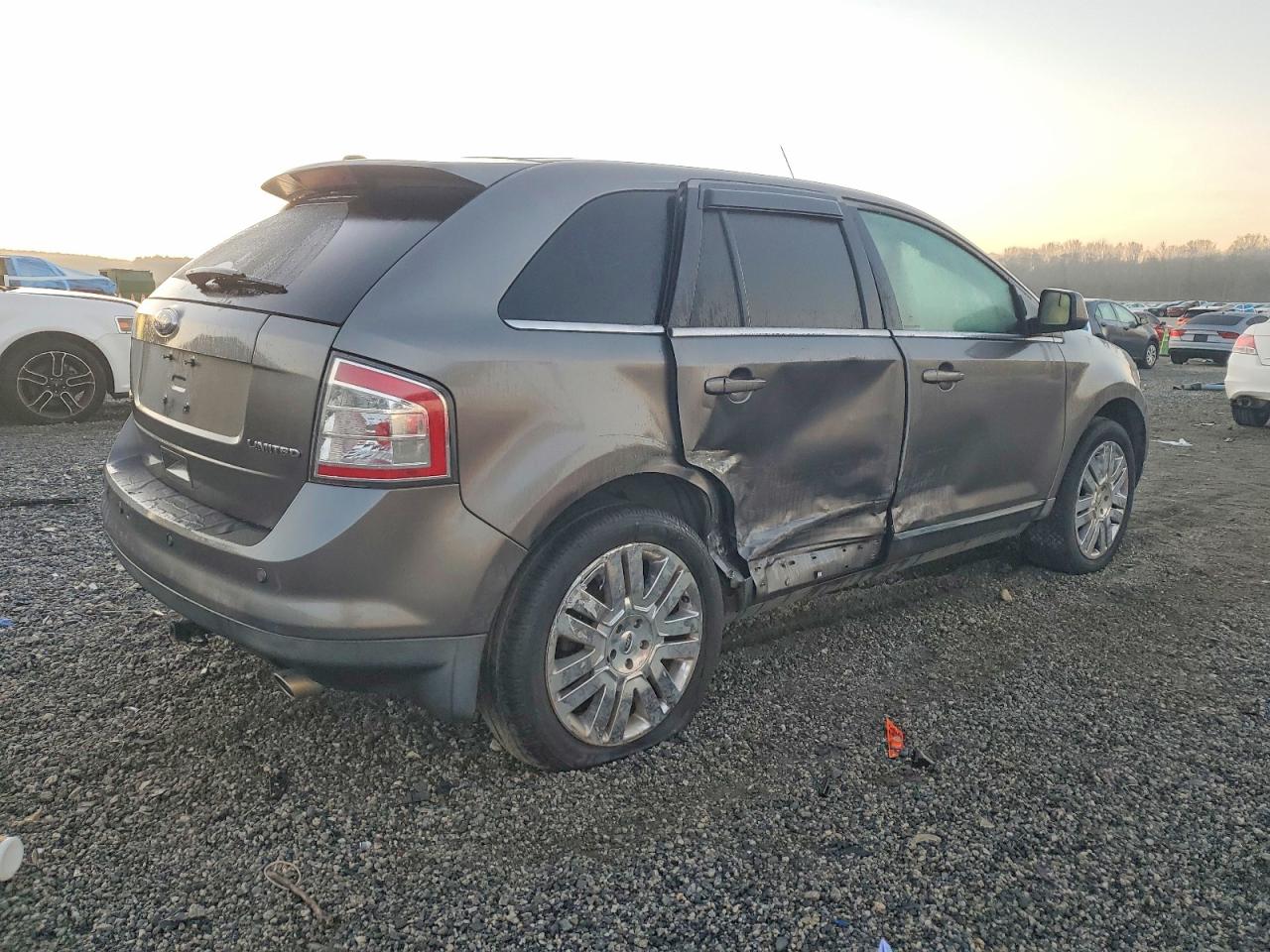 2010 FORD EDGE LIMITED photo 3