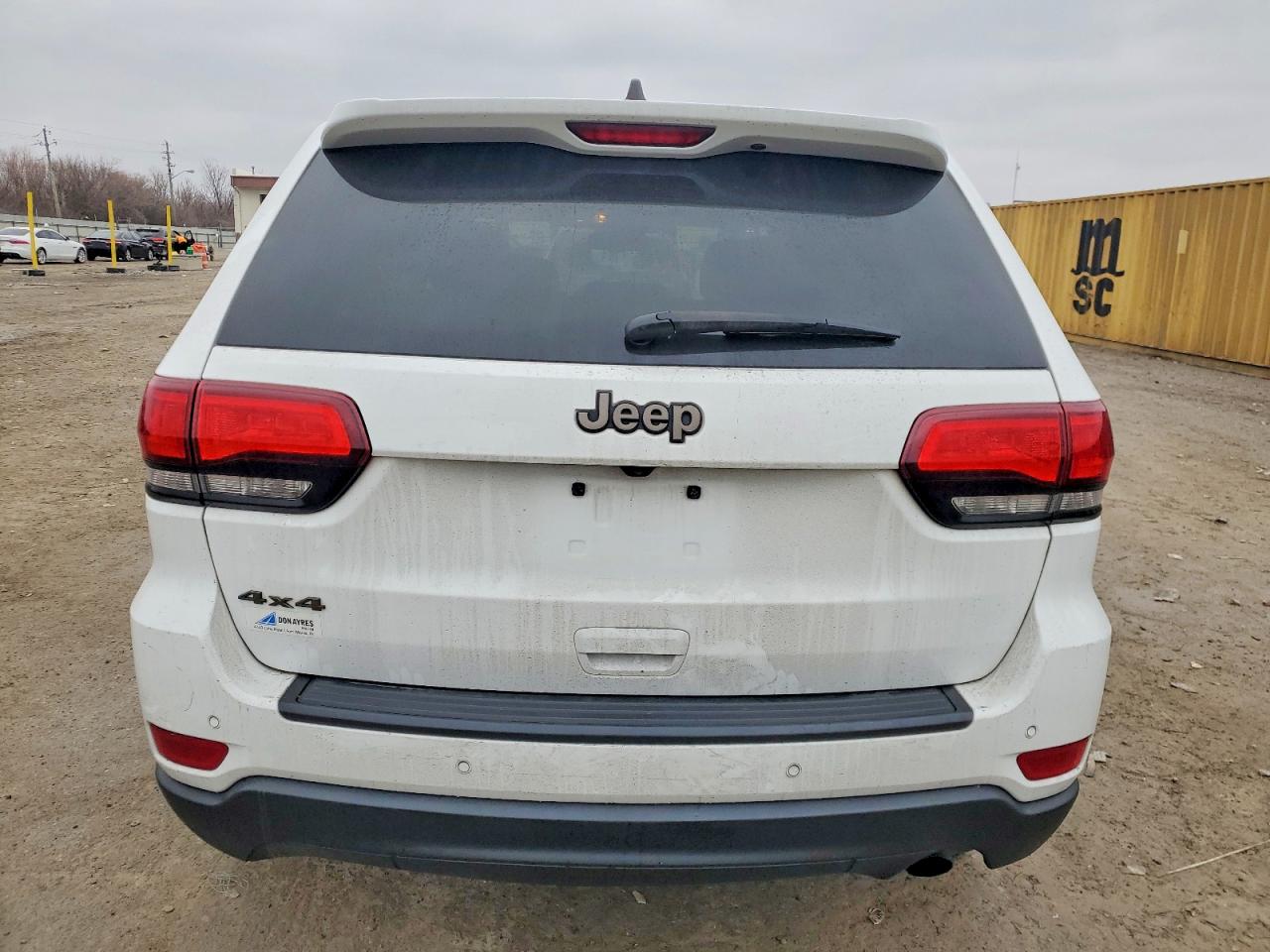 2016 JEEP GRAND CHEROKEE LAREDO photo 6
