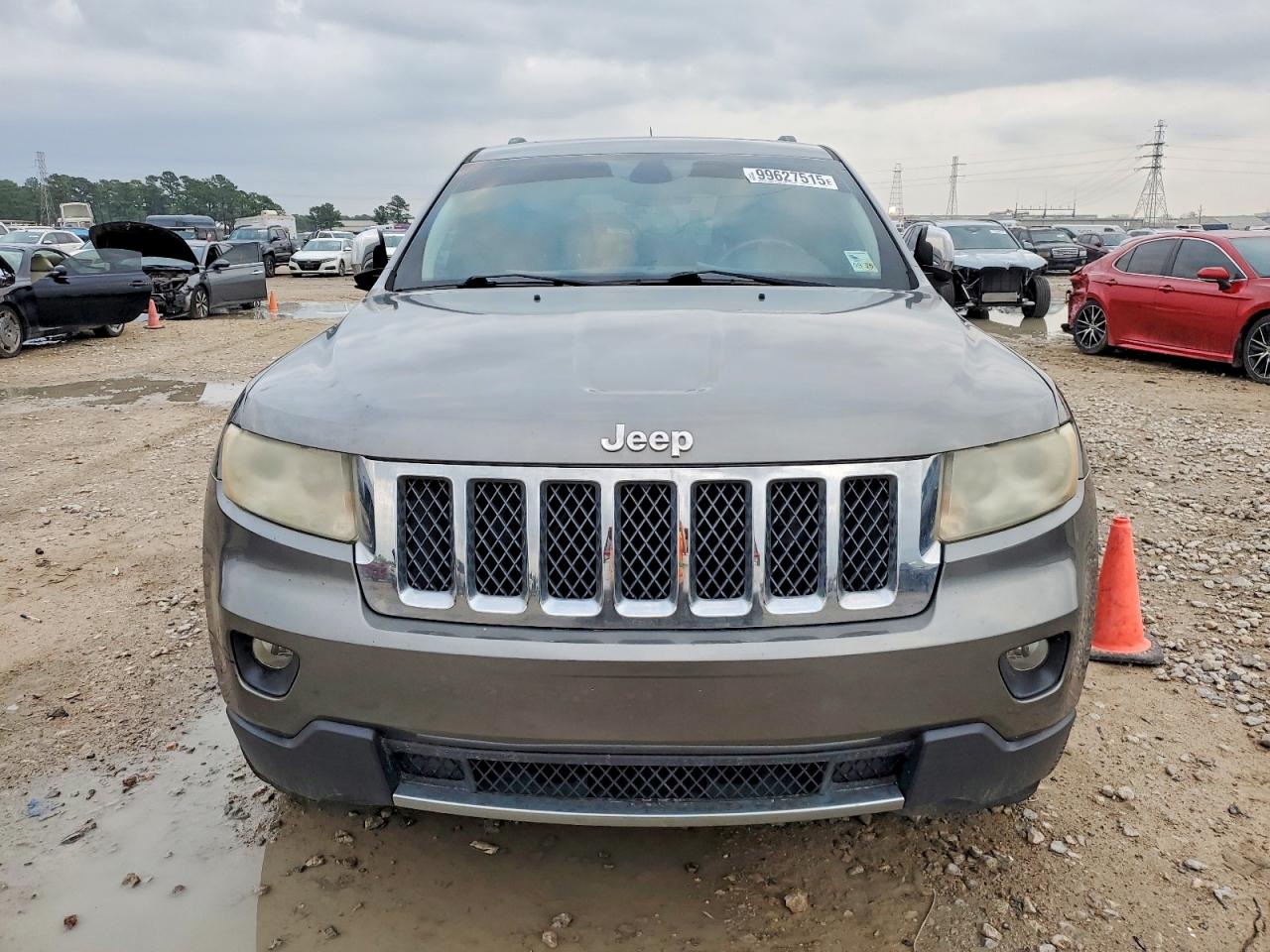 2012 JEEP GRAND CHEROKEE OVERLAND photo 5