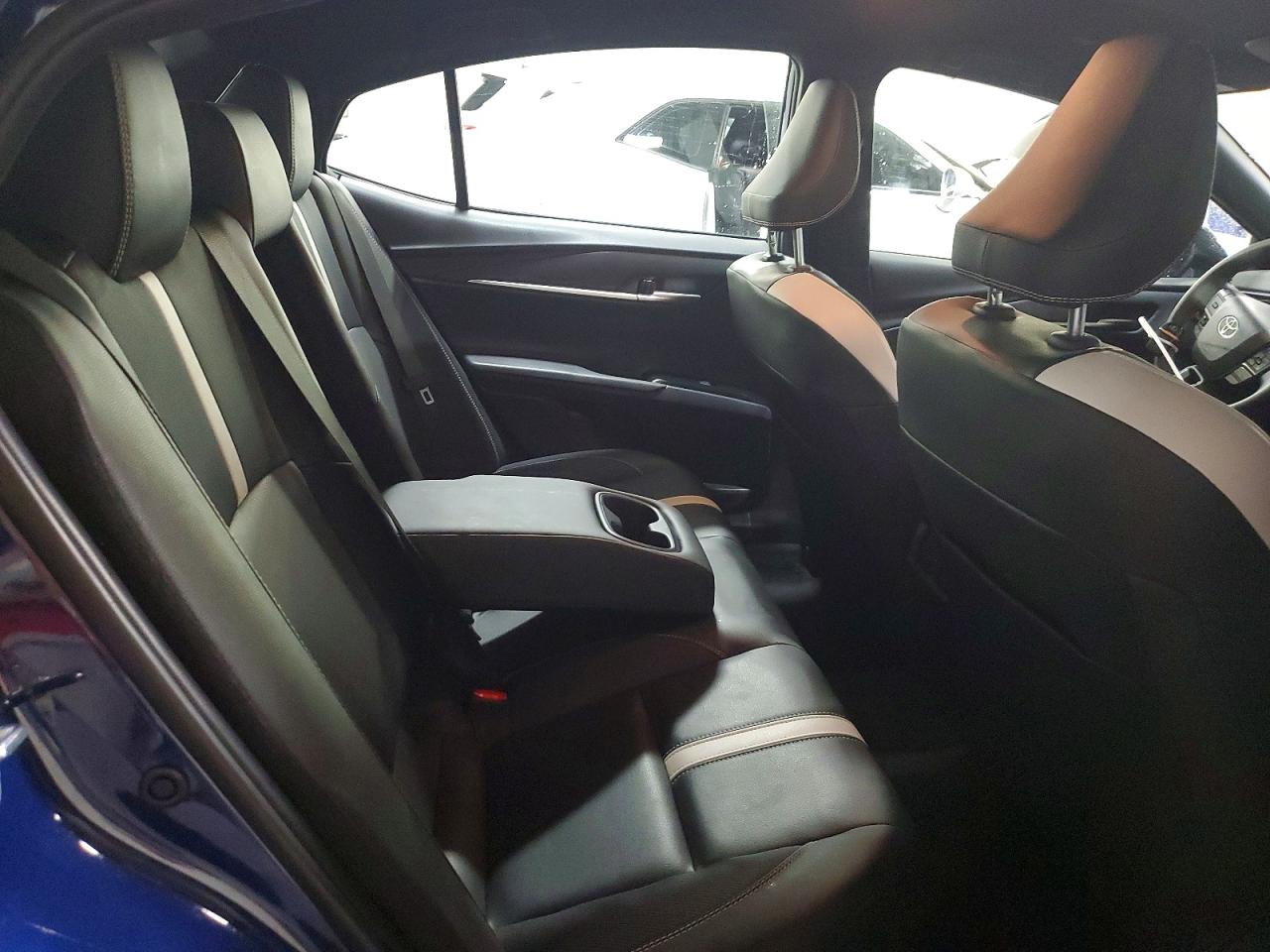 2025 TOYOTA CAMRY SE photo 10