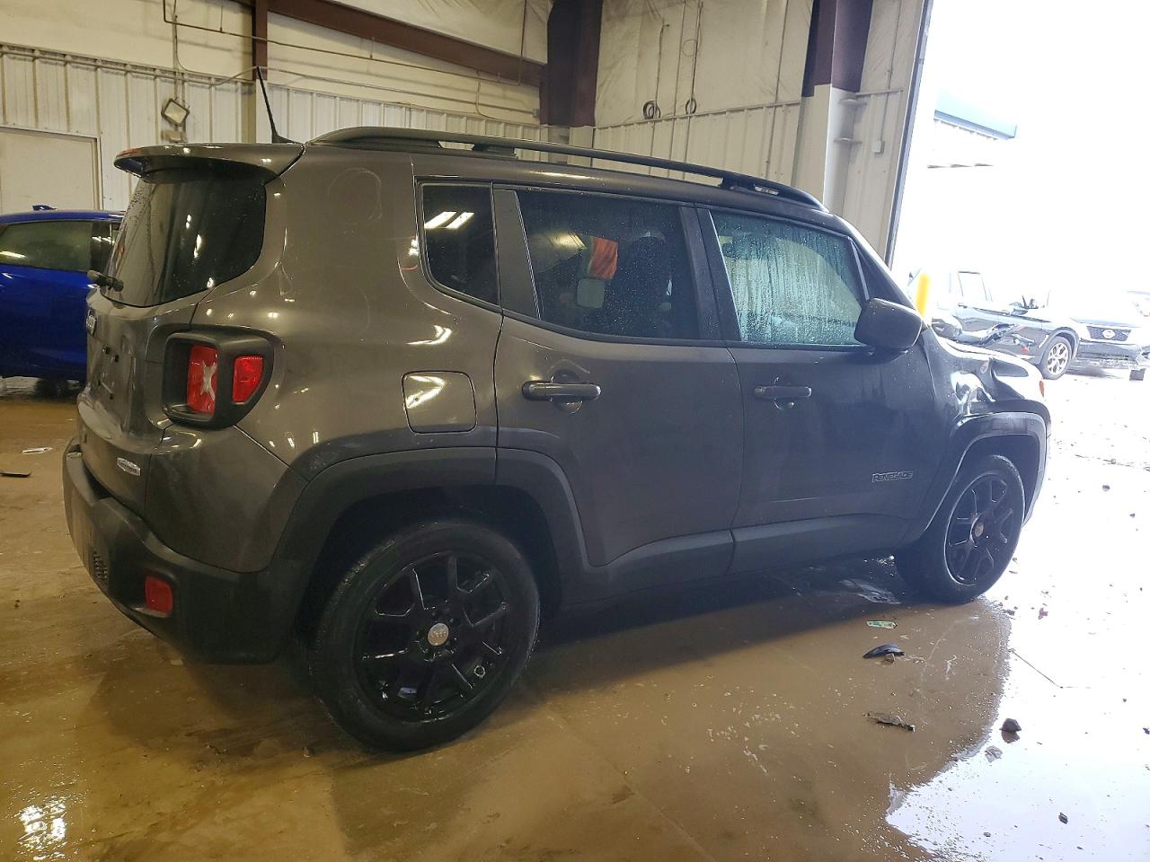 2019 JEEP RENEGADE LATITUDE photo 3
