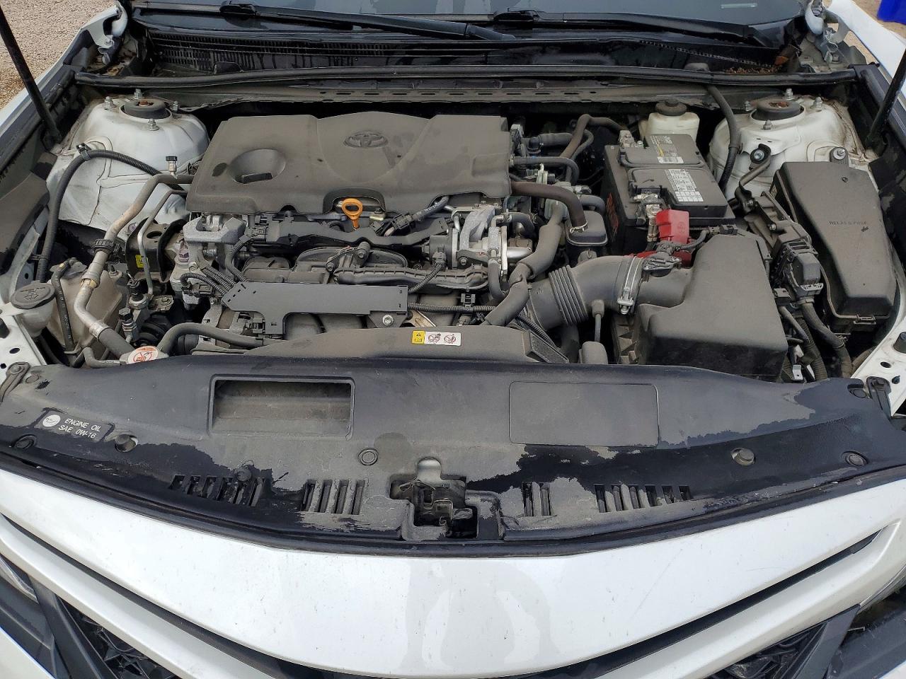 2019 TOYOTA CAMRY XSE photo 11