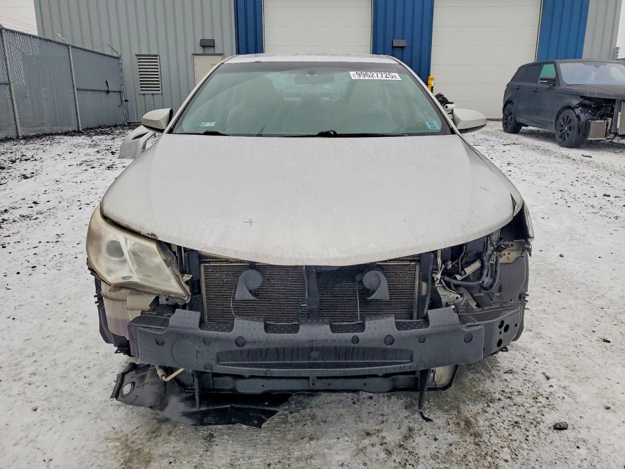 2014 TOYOTA CAMRY L photo 5