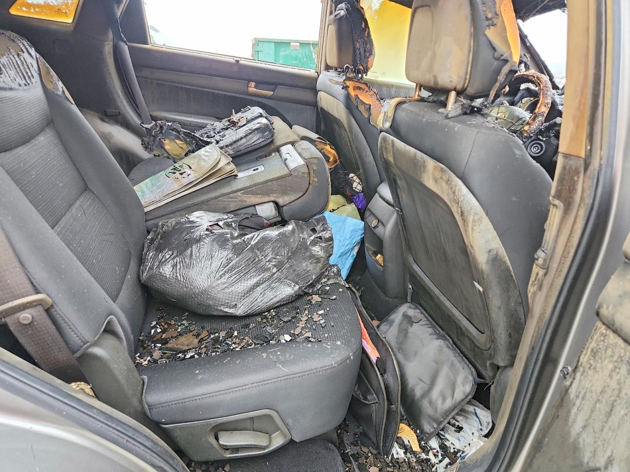 2014 KIA SORENTO LX photo 21