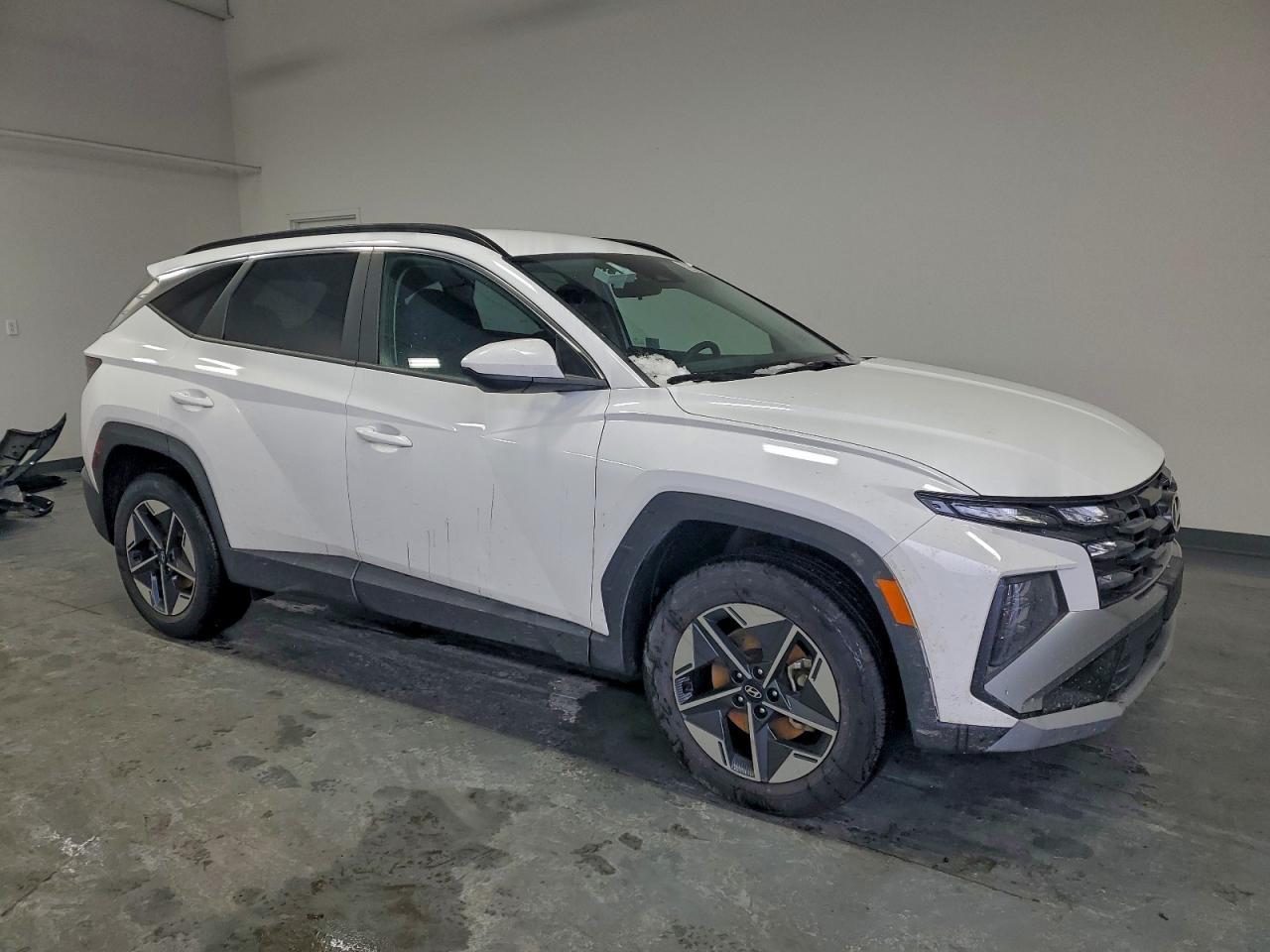 2025 HYUNDAI TUCSON SEL photo 4