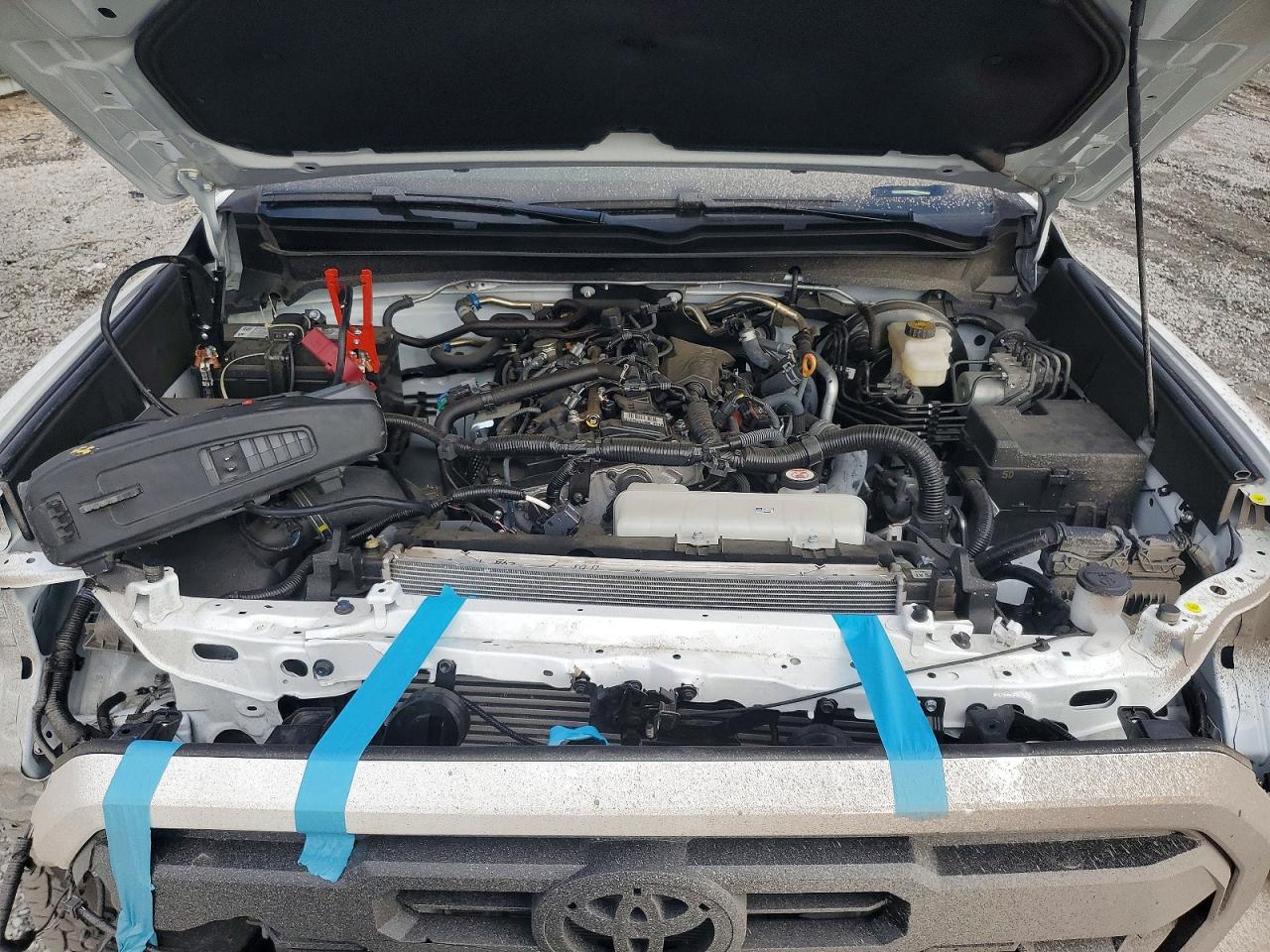 2024 TOYOTA TACOMA DOUBLE CAB photo 11