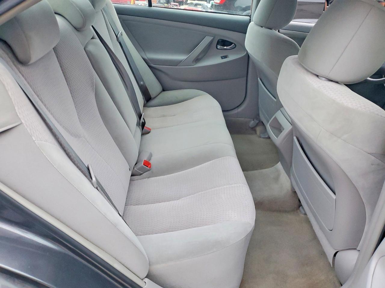 2011 TOYOTA CAMRY BASE photo 10