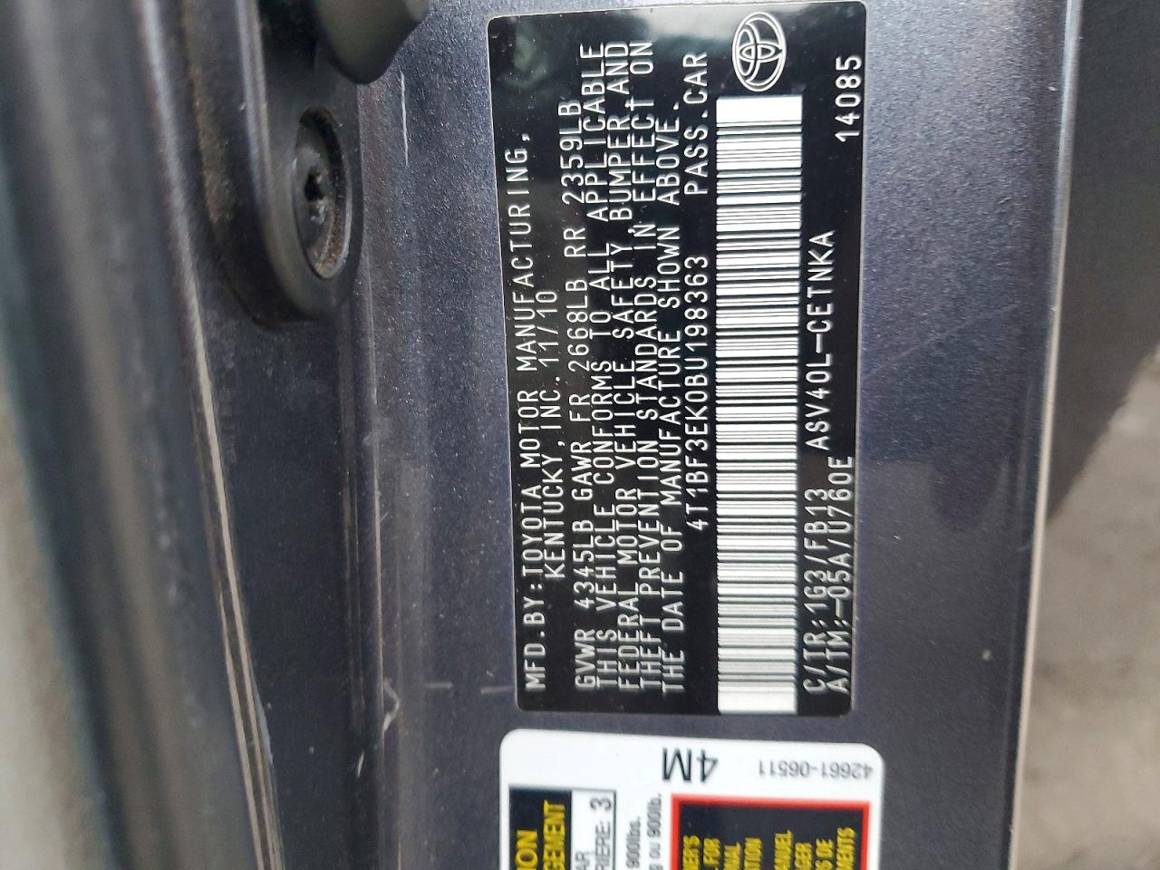 2011 TOYOTA CAMRY BASE photo 12