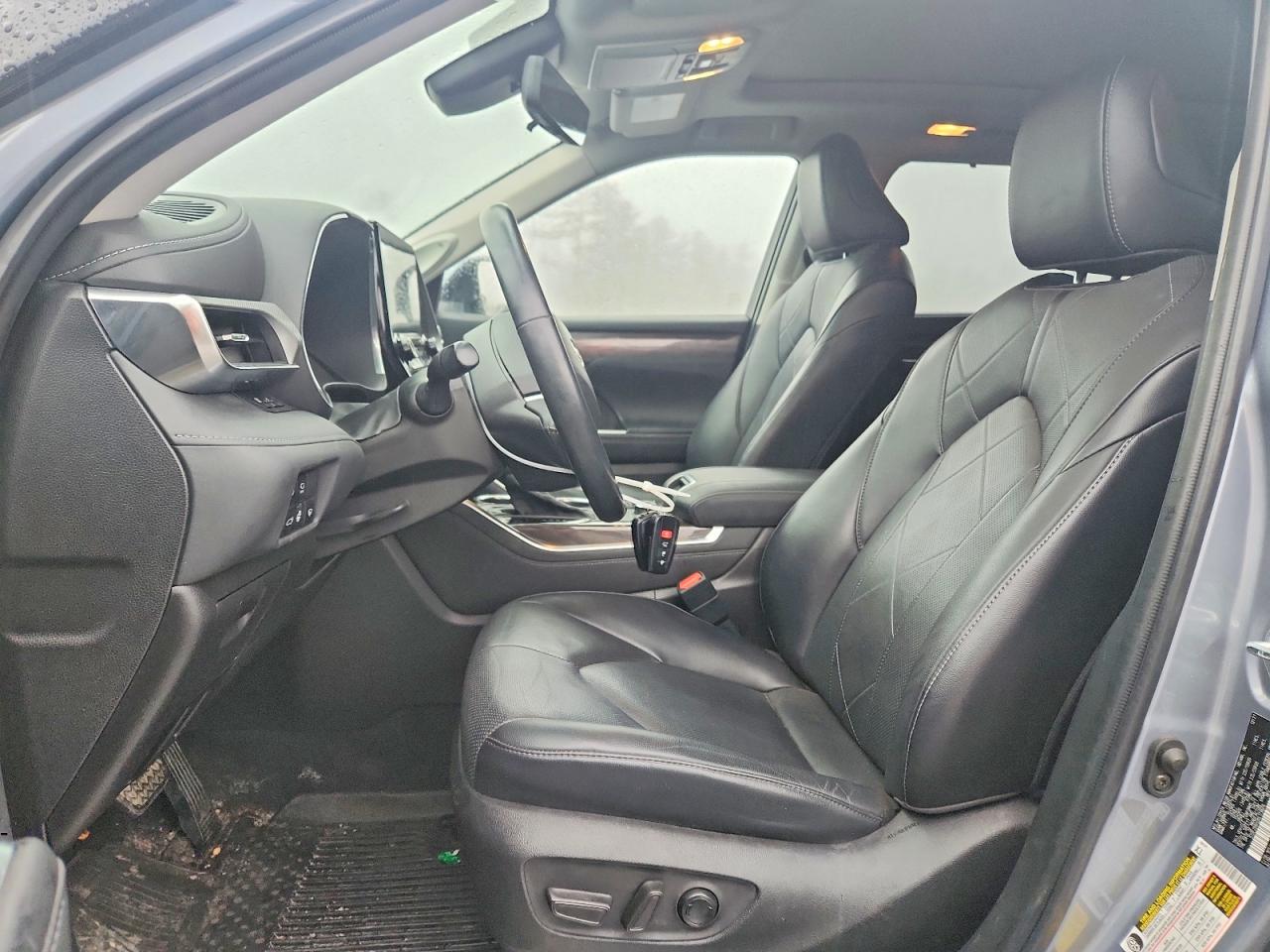 2022 TOYOTA HIGHLANDER PLATINUM photo 7