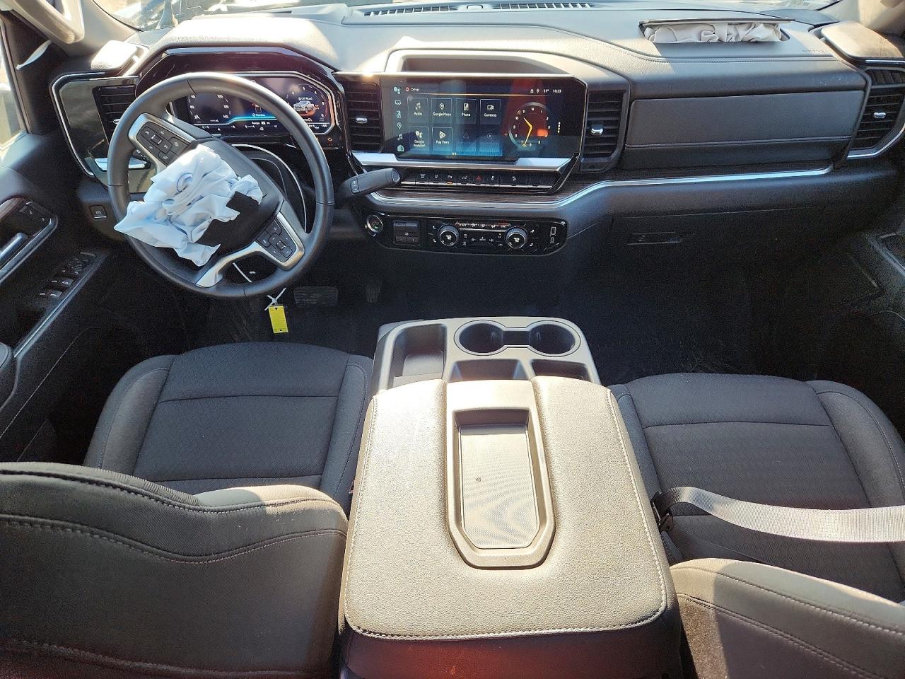 2024 CHEVROLET SILVERADO K3500 LT photo 8