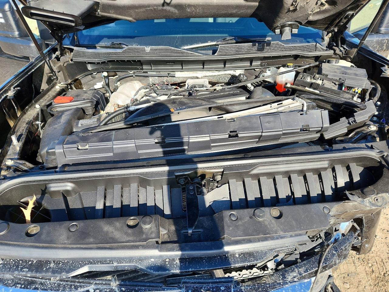 2024 CHEVROLET SILVERADO K3500 LT photo 11