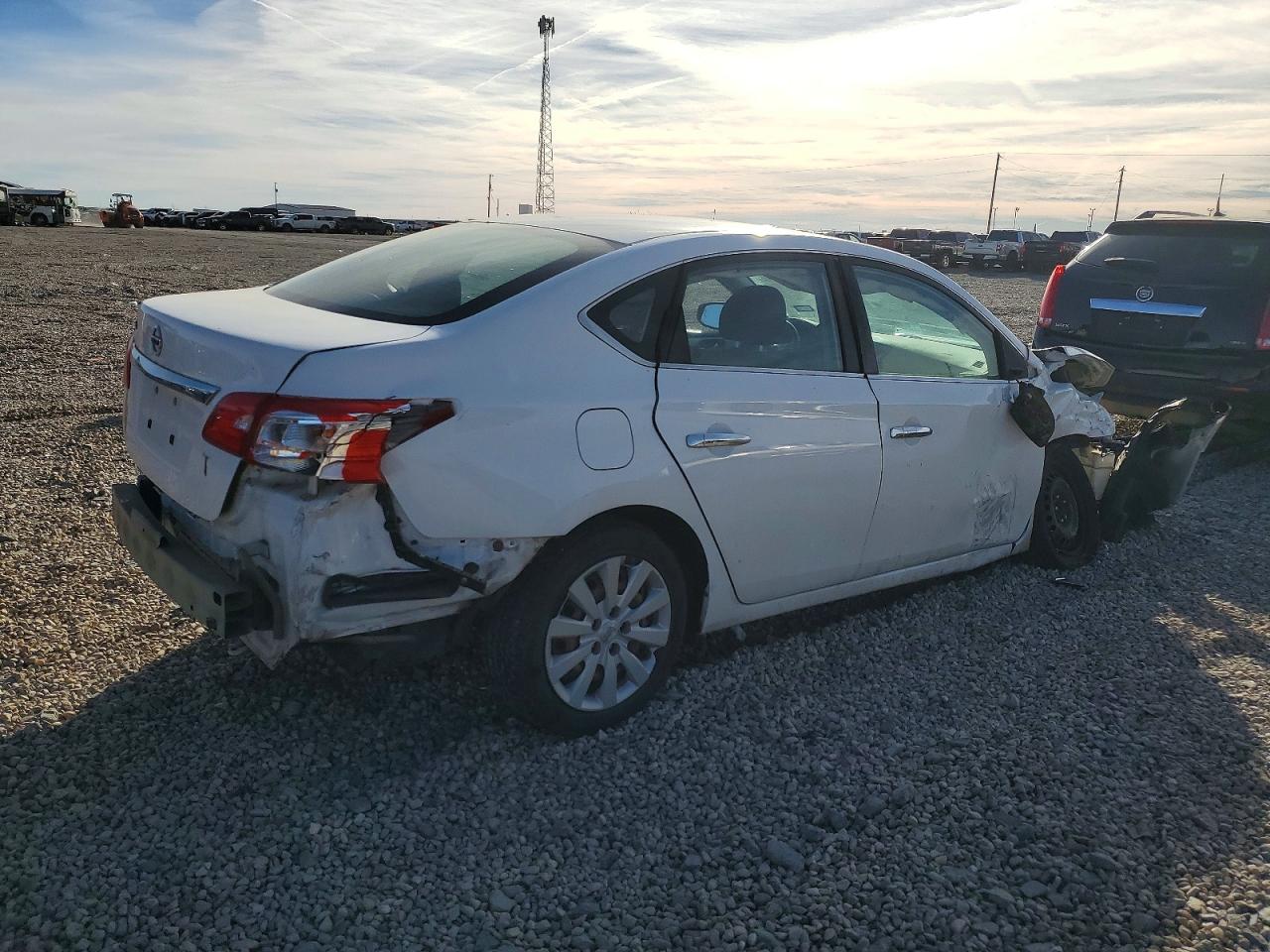 2018 NISSAN SENTRA S photo 3