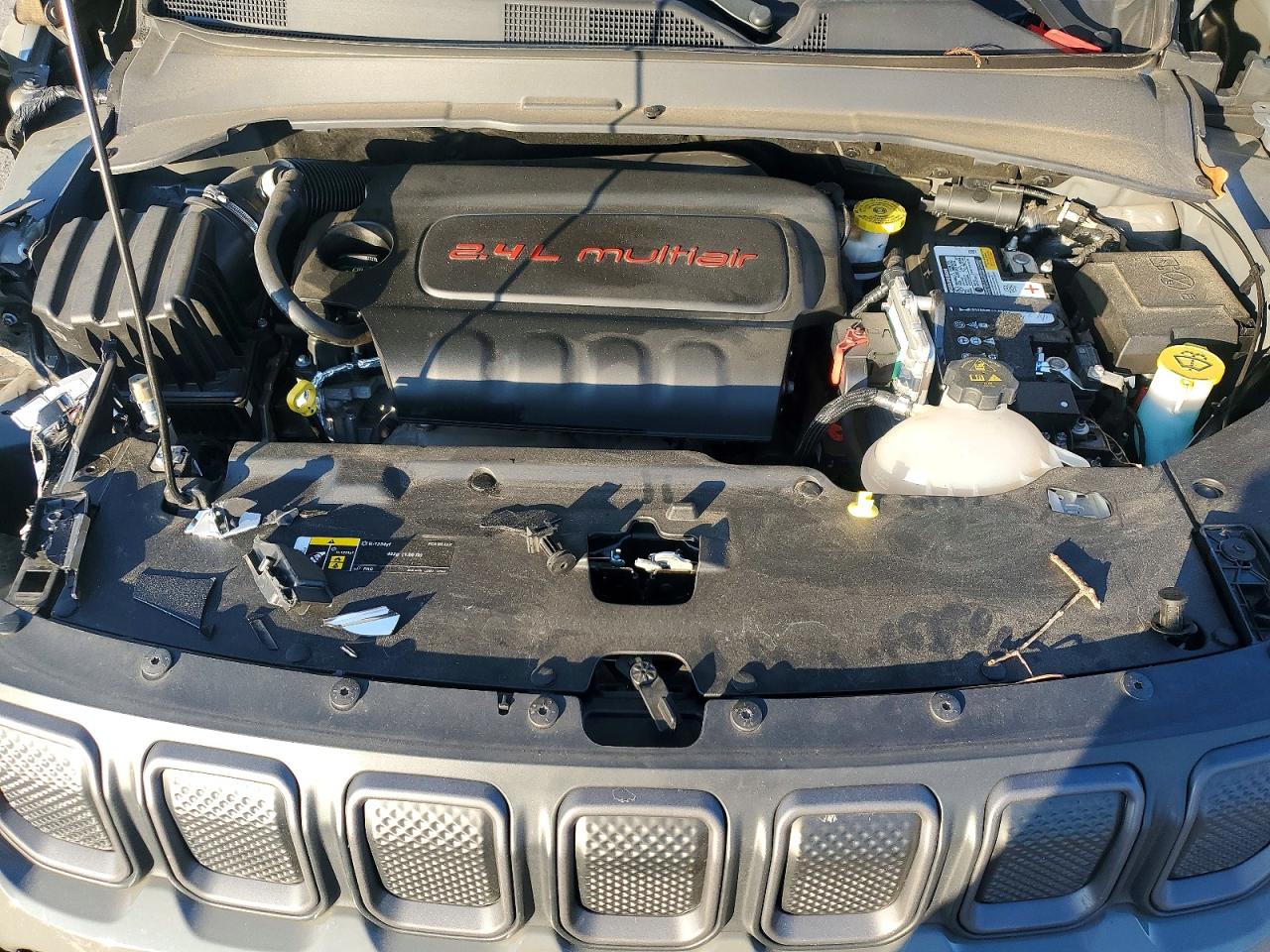 2022 JEEP COMPASS TRAILHAWK photo 12