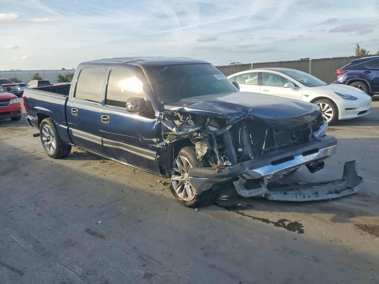 2005 CHEVROLET SILVERADO C1500 photo 4