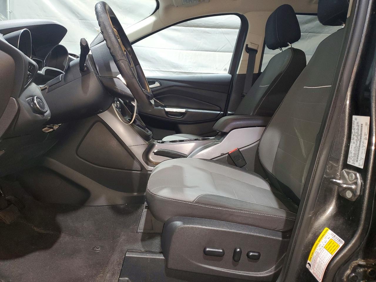2015 FORD ESCAPE SE photo 7