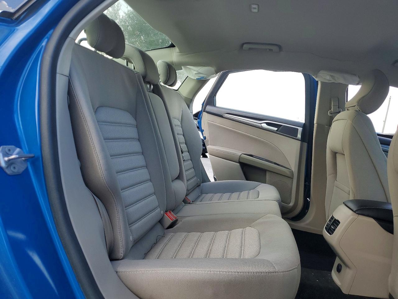 2019 FORD FUSION SE photo 10
