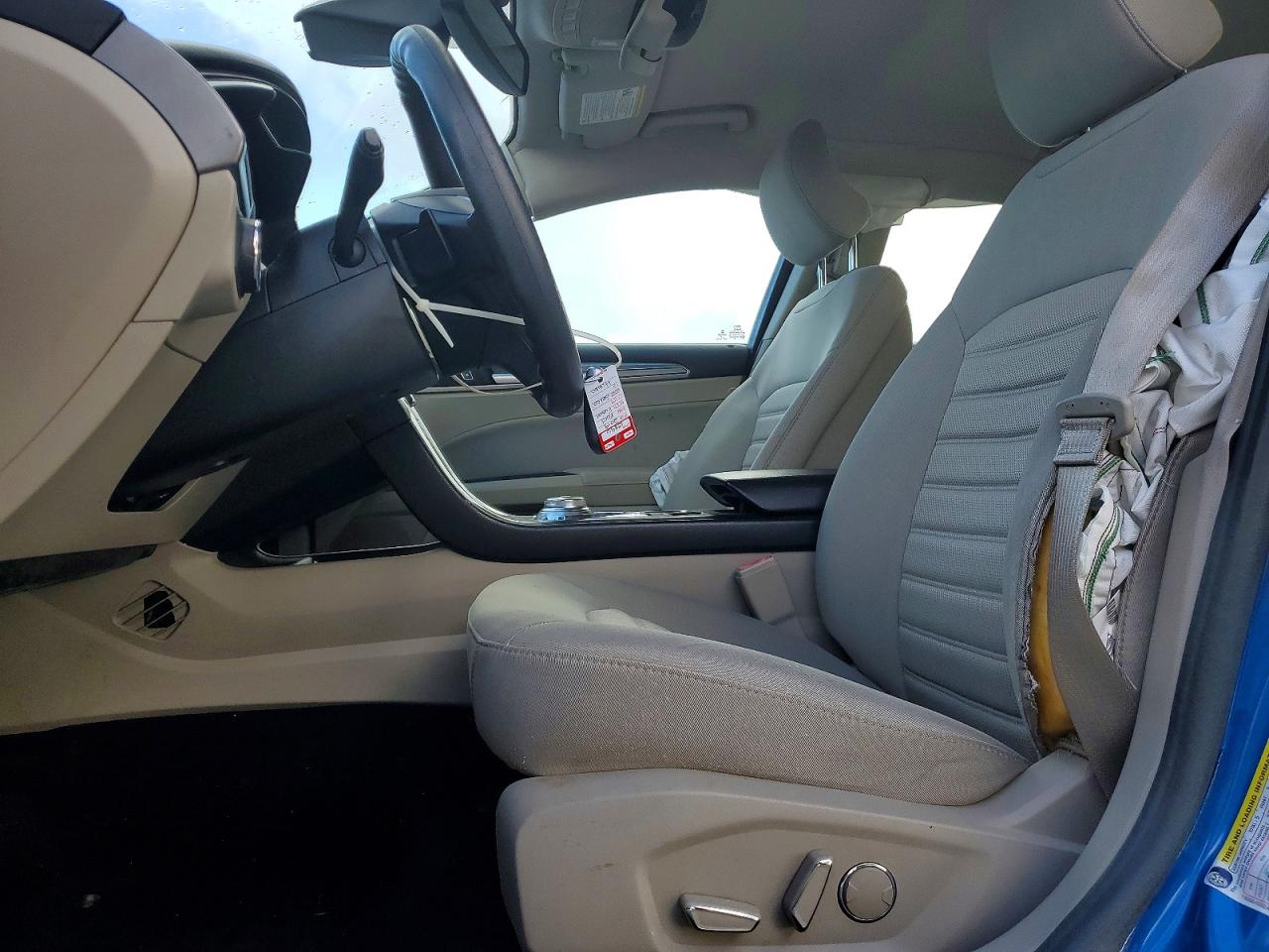 2019 FORD FUSION SE photo 7