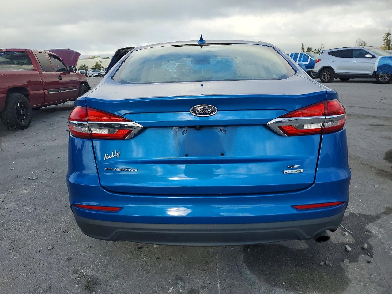 2019 FORD FUSION SE photo 6