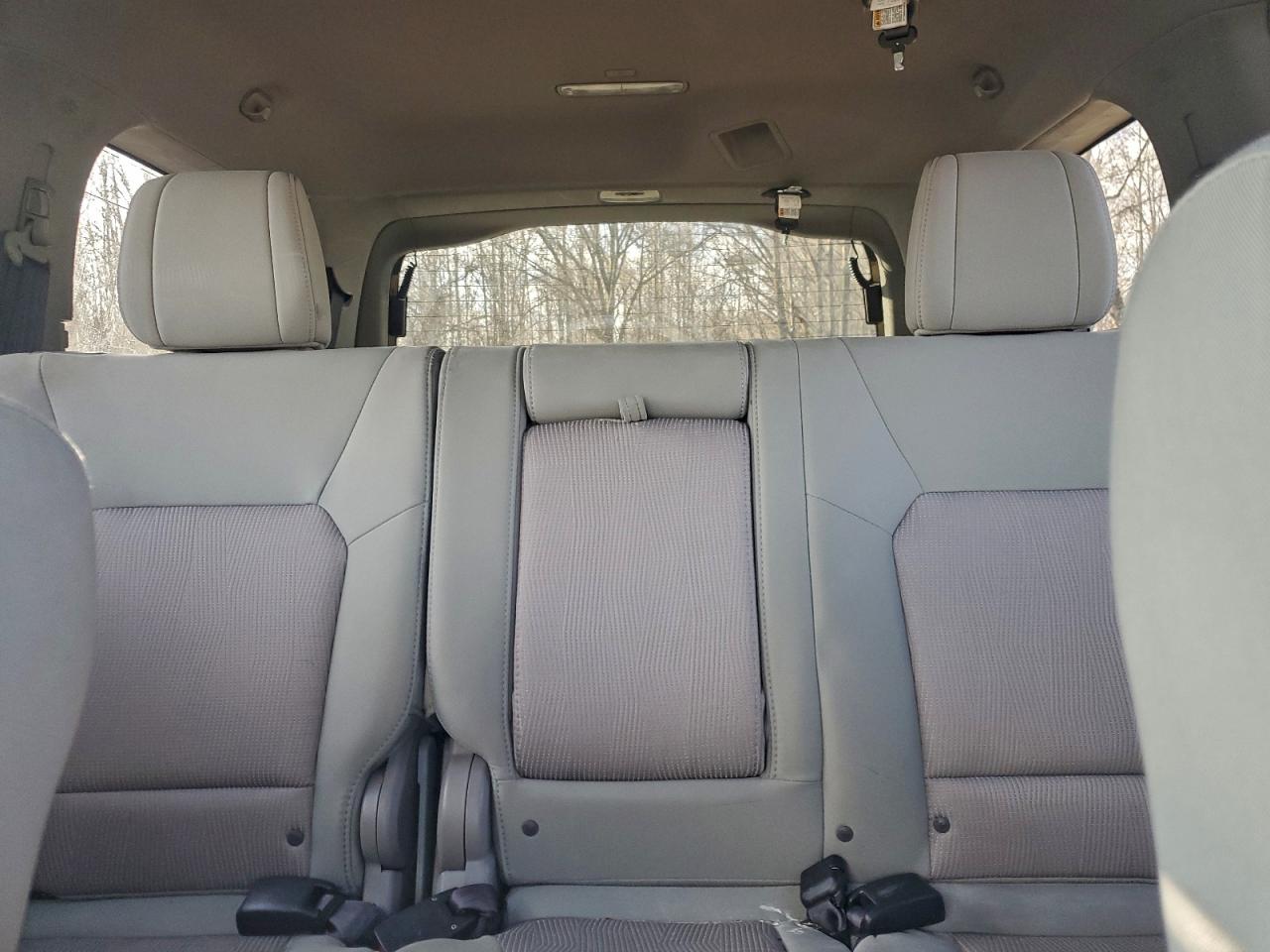 2015 HONDA PILOT EX photo 10