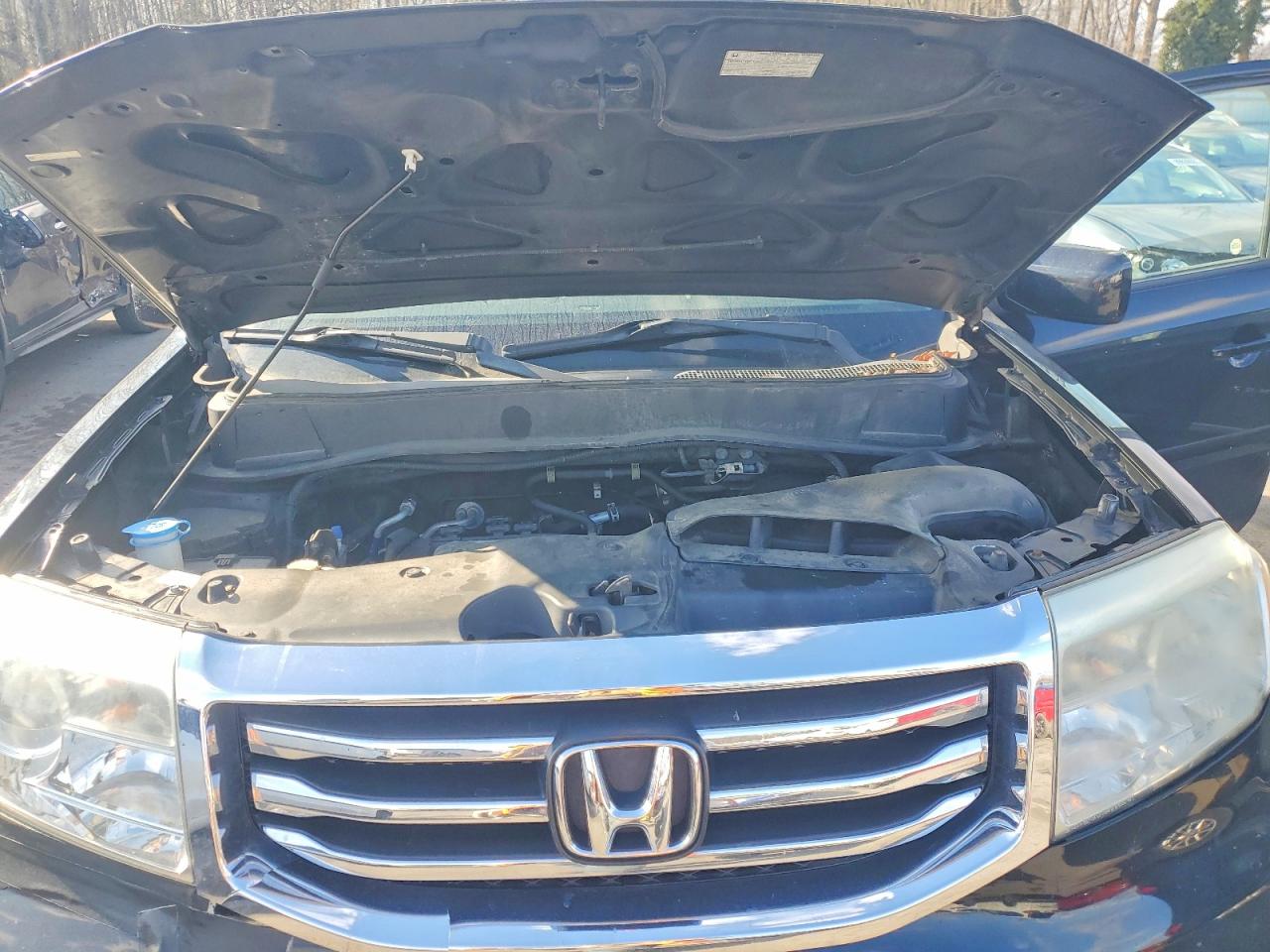 2015 HONDA PILOT EX photo 12