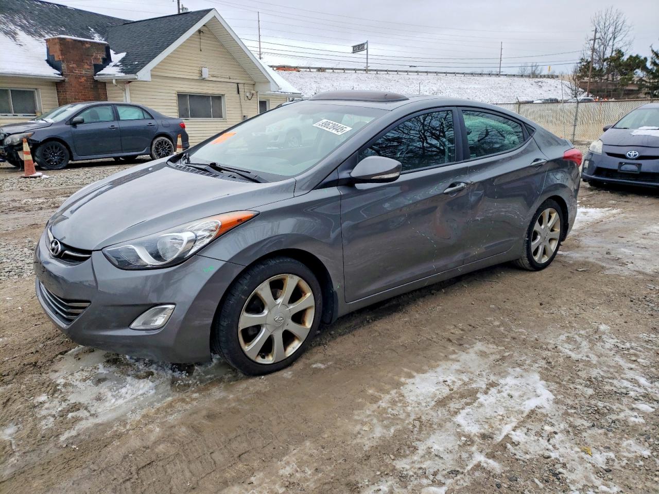2013 HYUNDAI ELANTRA