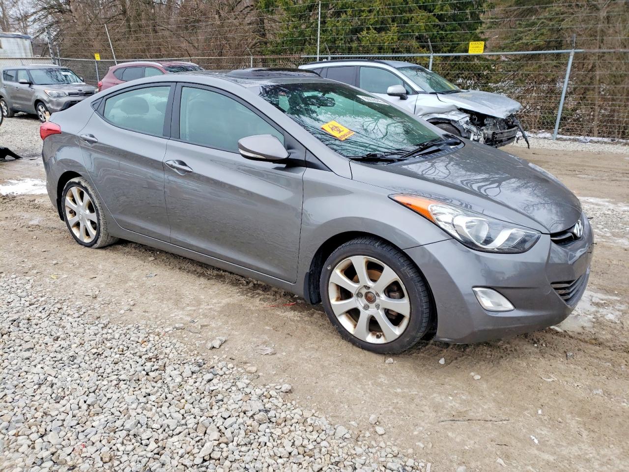 2013 HYUNDAI ELANTRA GLS photo 4