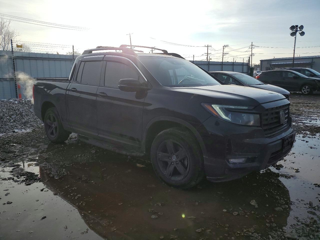 2021 HONDA RIDGELINE BLACK EDITION photo 4